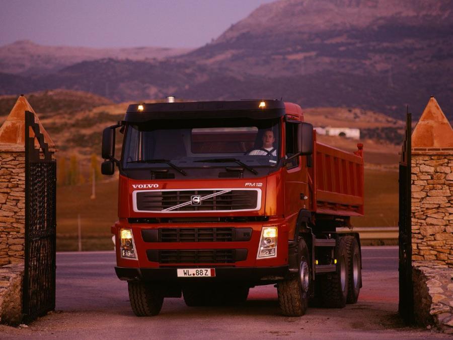  Volvo FM12 6x4 Tipper 2003 года  (фото 9 из 16)